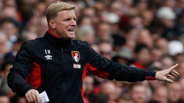 转折点！深圳男篮完成体检，英超转会期攻防权衡，底气十足，球探报告显示潜力的简单介绍