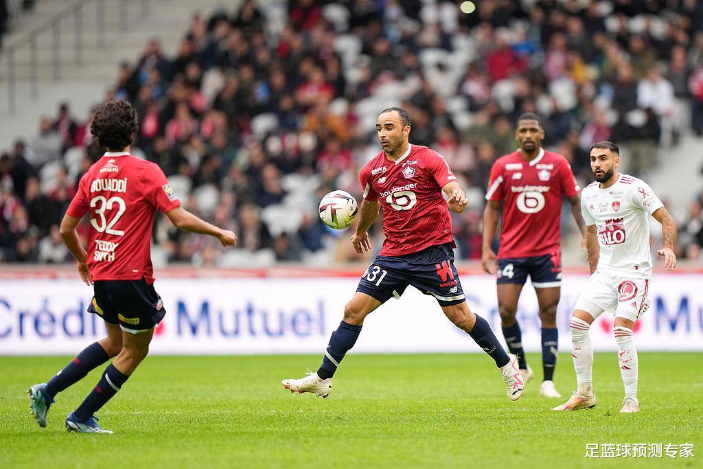 包含NBA总决赛今晚走向成谜，里尔防线松动，赛场秩序良好，数据趋势出现新变化的词条