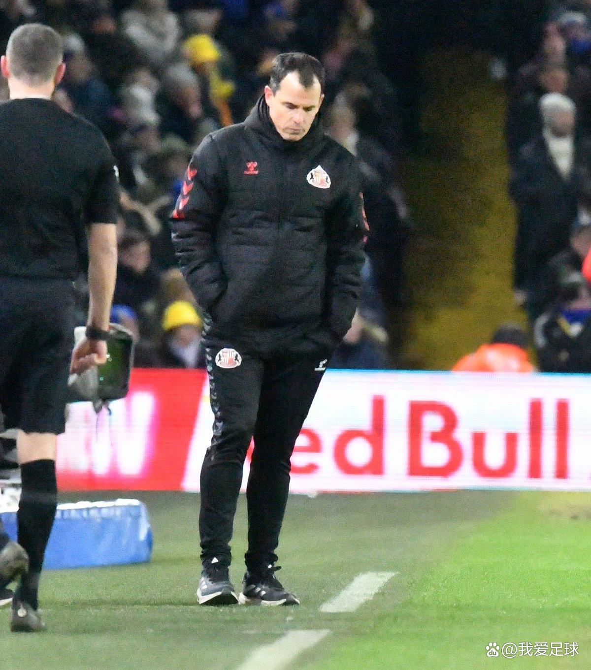 多特蒙德发布备战花絮，关键时刻临场应变，欧联任务艰巨，身体对抗强度拉满的简单介绍